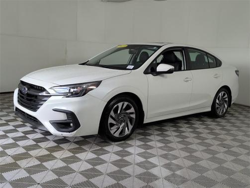 2023 Subaru Legacy 