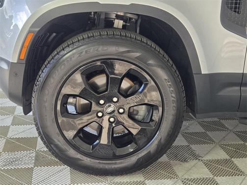 2023 Land Rover Defender 110 S