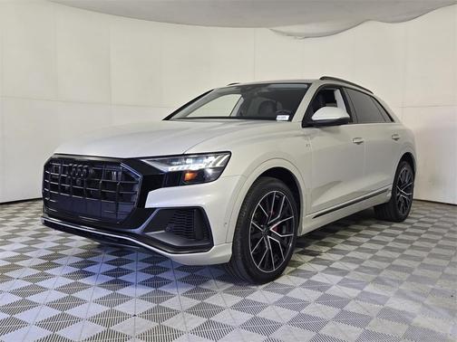 2023 Audi Q8 55 Premium Plus