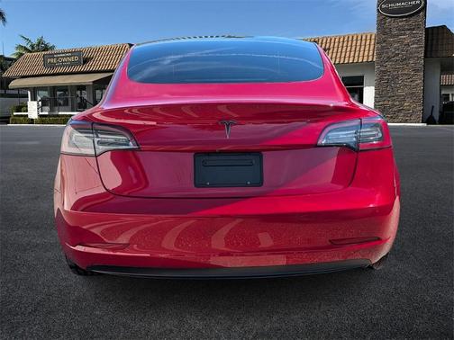 2022 Tesla Model 3 Base