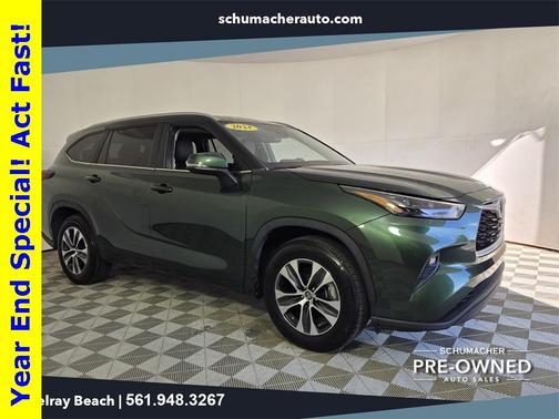 2024 Toyota Highlander LE