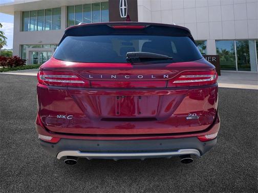 2015 Lincoln MKC Base
