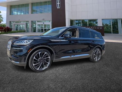 Infinite Black Metallic 2024 Lincoln Aviator Reserve RWD