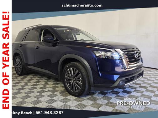2022 Nissan Pathfinder SL