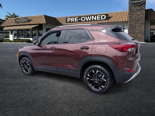 Mahogany Red Metallic 2022 Chevrolet Trailblazer LT