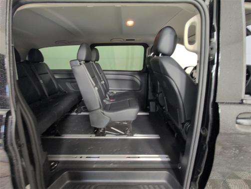 2018 Mercedes-Benz Metris Base