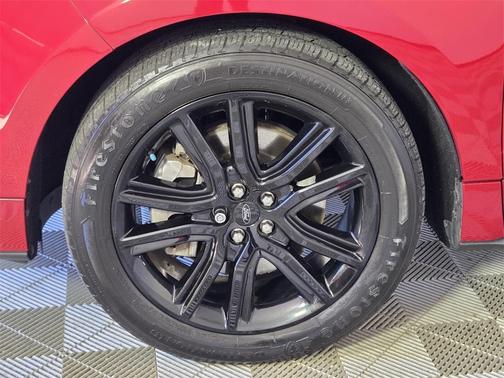 2021 Ford Edge ST Line