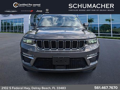 Metallic 2024 Jeep Grand Cherokee Limited