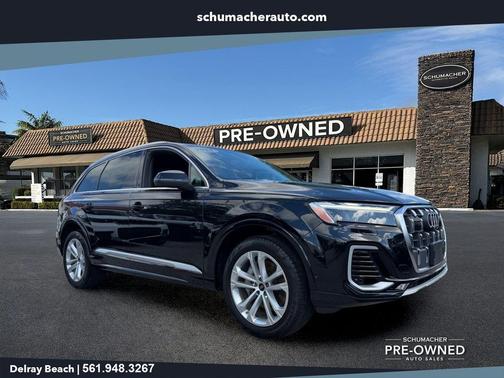 Mythos Black Metallic 2025 Audi Q7 55 Premium Plus