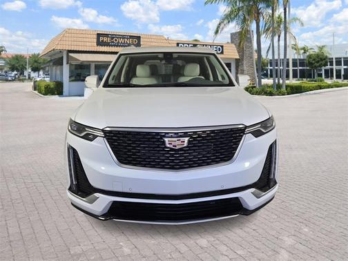 2024 Cadillac XT6 Premium Luxury AWD