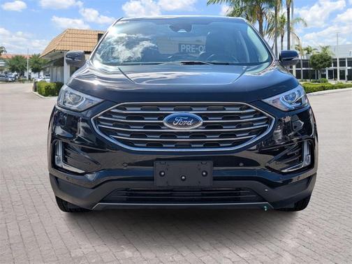 2021 Ford Edge Titanium