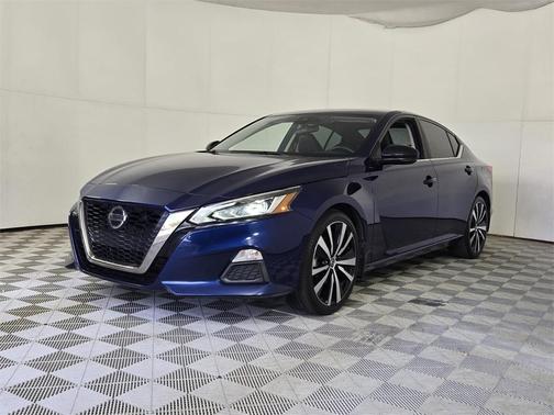 2020 Nissan Altima 2.5 SR