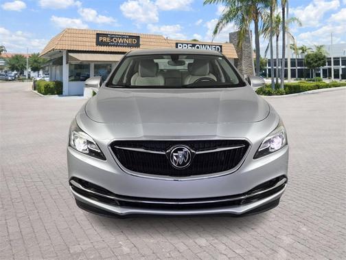 2017 Buick LaCrosse Essence