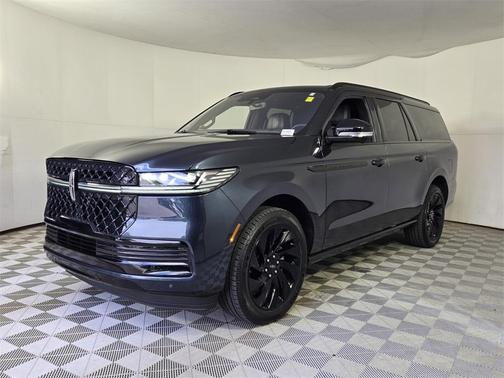 2025 Lincoln Navigator L Reserve