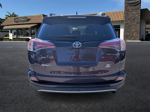 2016 Toyota RAV4 SE