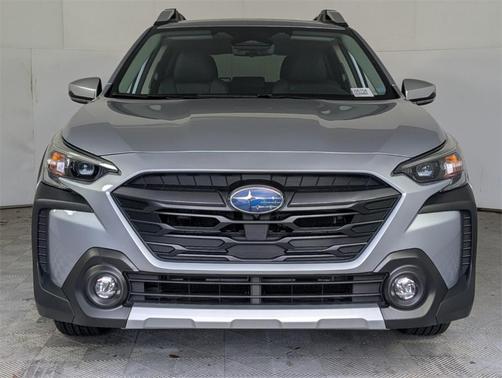 2025 Subaru Outback Touring