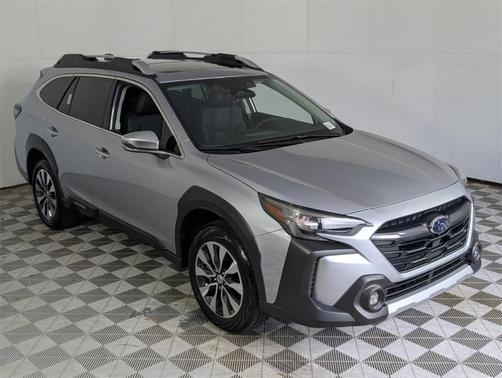2025 Subaru Outback Touring