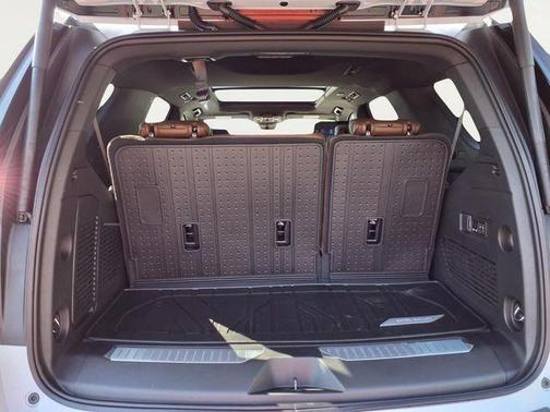 Polar White 2026 Chevrolet Tahoe High Country