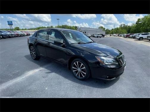 2011 Chrysler 200 S