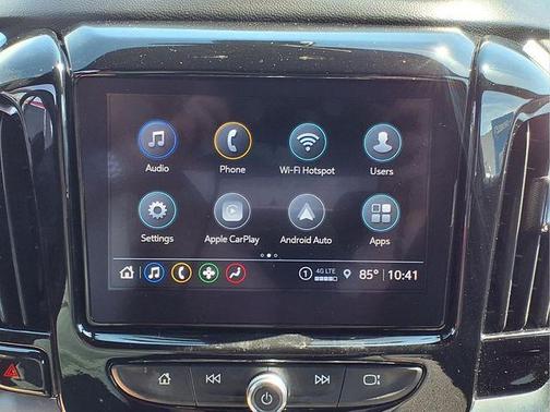 Sterling Gray Metallic 2023 Chevrolet Traverse LT Cloth