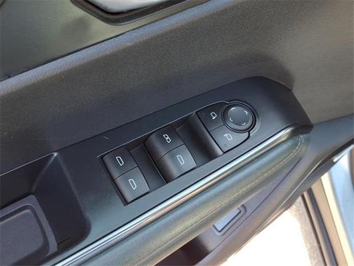 2024 GMC Acadia AT4