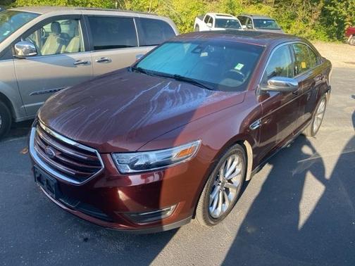 2015 Ford Taurus Limited