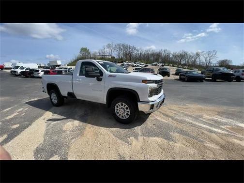 2025 Chevrolet Silverado 3500 LT