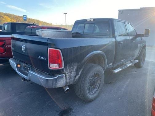 2017 RAM 3500 Laramie