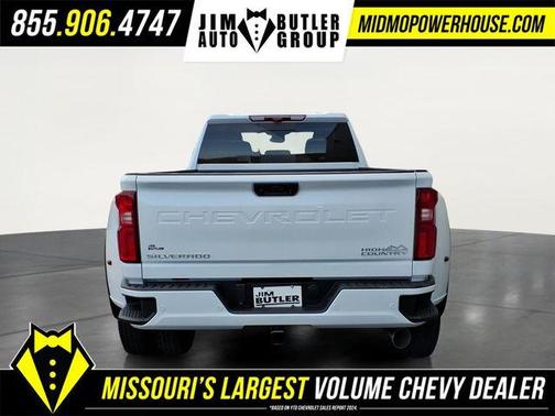 Polar White 2026 Chevrolet Silverado 3500 High Country