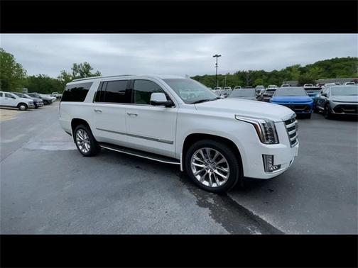 2018 Cadillac Escalade ESV Premium Luxury