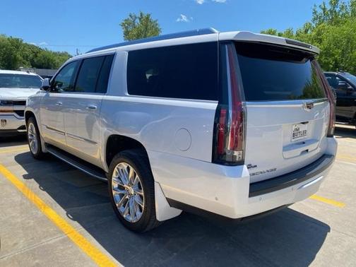 2018 Cadillac Escalade ESV Premium Luxury