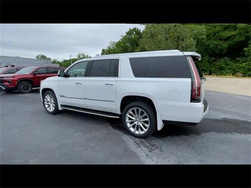 2018 Cadillac Escalade ESV Premium Luxury
