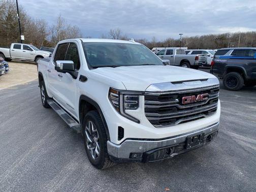 2024 GMC Sierra 1500 SLT