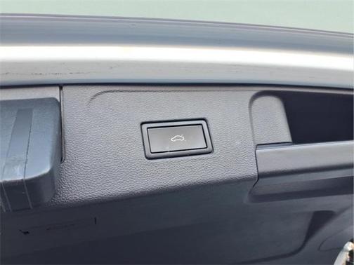 2021 Volkswagen Atlas 3.6 V6 SEL R-Line