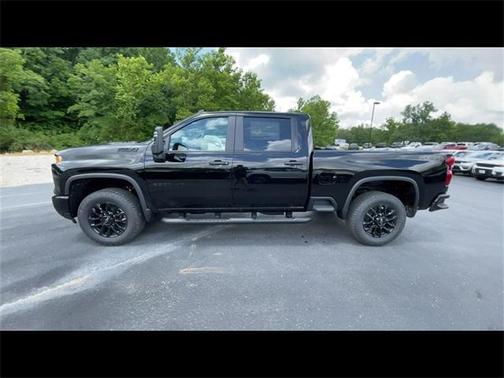 2025 Chevrolet Silverado 2500 Custom
