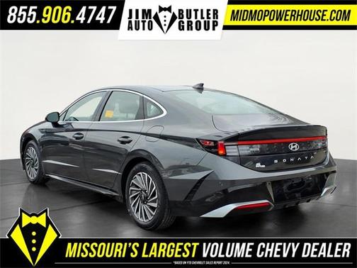 2025 Hyundai SONATA Hybrid SEL
