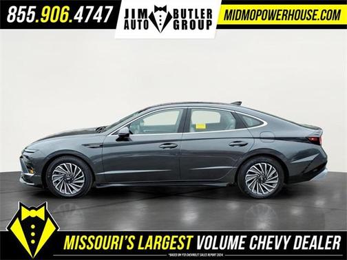 2025 Hyundai SONATA Hybrid SEL