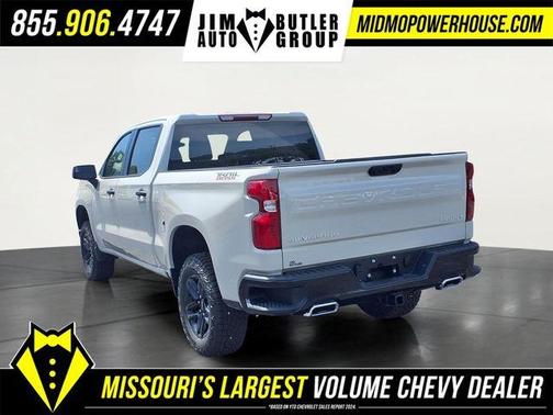 White Sand 2026 Chevrolet Silverado 1500 Custom Trail Boss