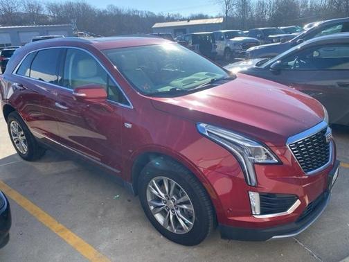 2022 Cadillac XT5 Premium Luxury