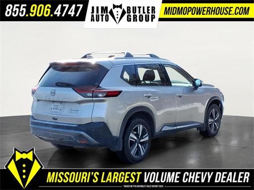 2022 Nissan Rogue SL