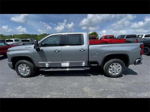 2025 Chevrolet Silverado 2500 High Country