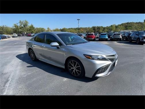 2021 Toyota Camry 