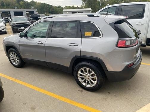 2019 Jeep Cherokee Latitude