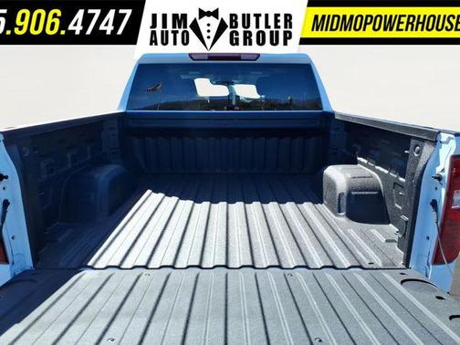 Summit White 2026 Chevrolet Silverado 1500 Custom