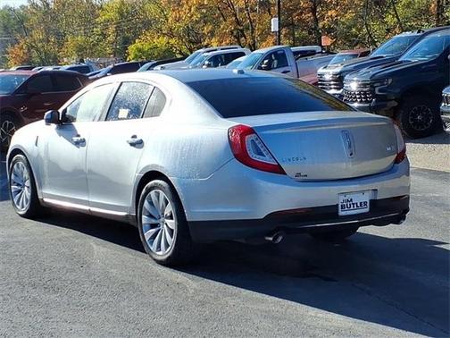 2013 Lincoln MKS Base