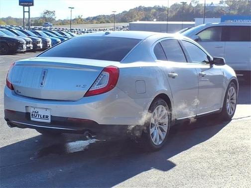 2013 Lincoln MKS Base