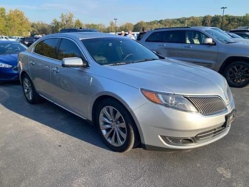 2013 Lincoln MKS Base