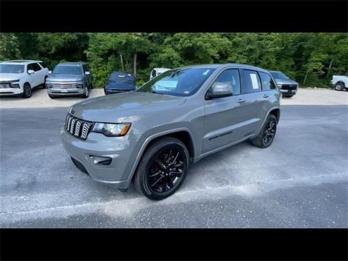 2021 Jeep Grand Cherokee Laredo X