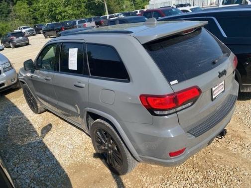 2021 Jeep Grand Cherokee Laredo X