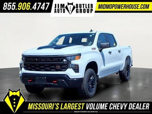 Summit White 2024 Chevrolet Silverado 1500 Custom Trail Boss